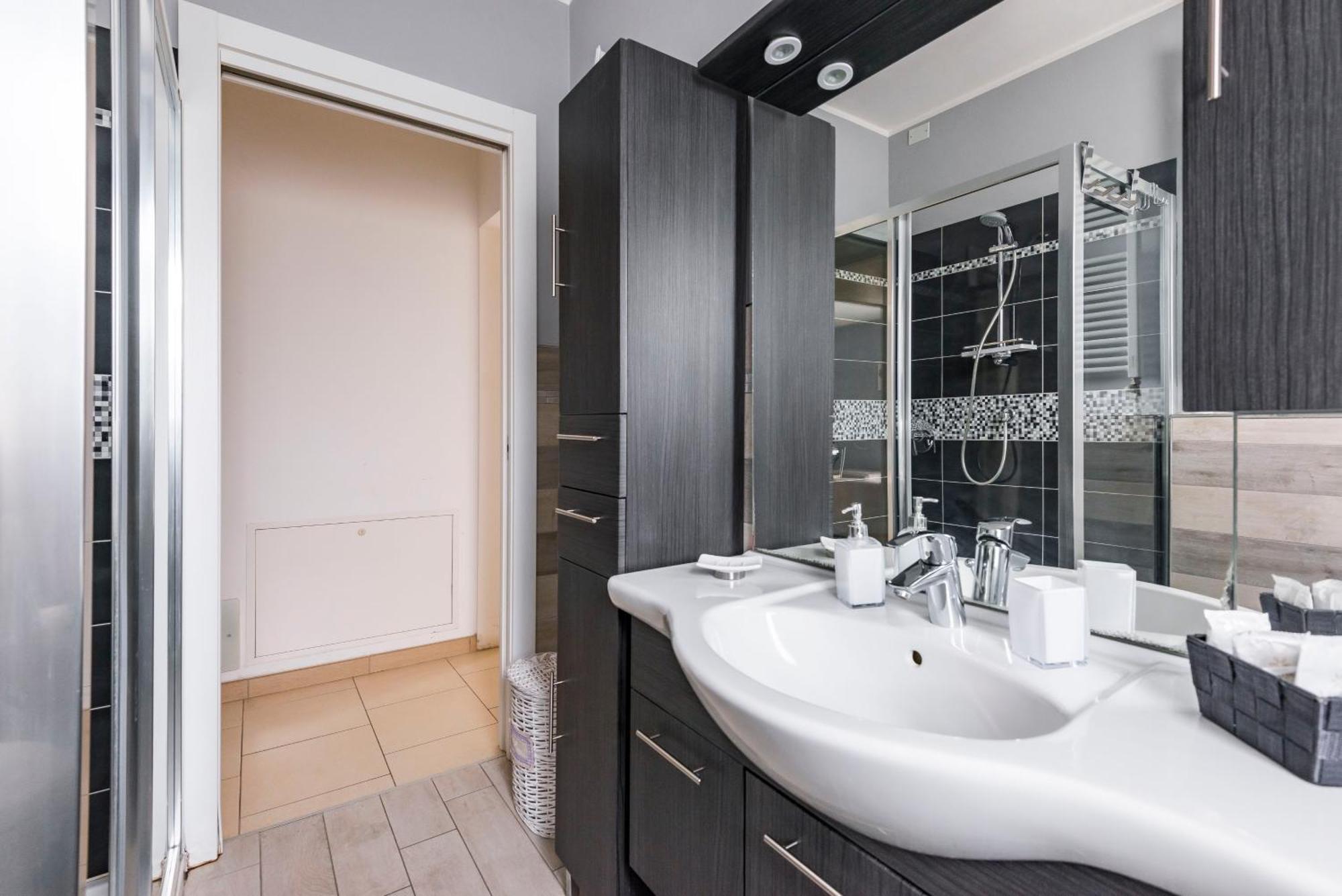 Stile E Comfort In Citta Con Wi-Fi 카르피 외부 사진